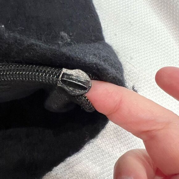 Rising Tide‎ Floral Design Wool Handbag - Picture 12 of 12